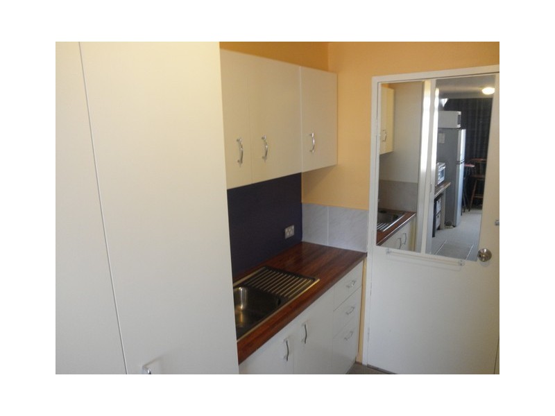 410 / 2 Barney Street, Southport QLD 4215