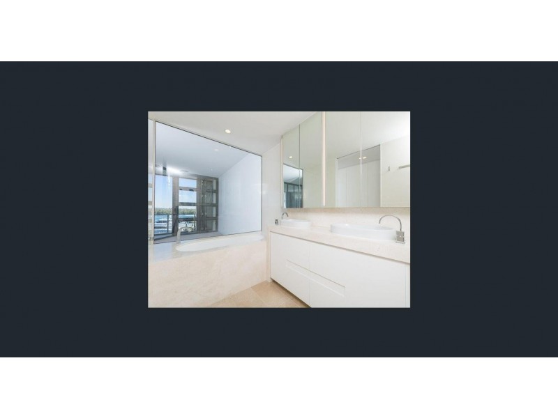 6207/6 MARINA PROMENADE, Paradise Point QLD 4216