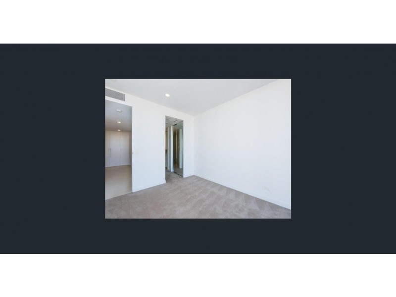 6207/6 MARINA PROMENADE, Paradise Point QLD 4216