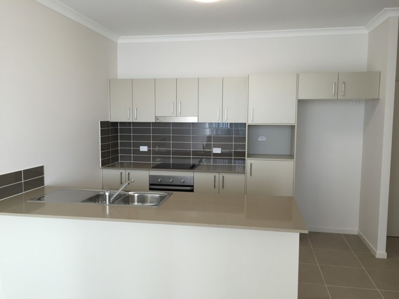 3 McLennan Court, North Lakes QLD 4509