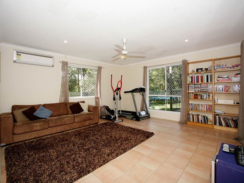 18 Ritsie Street, Rochedale South QLD 4123