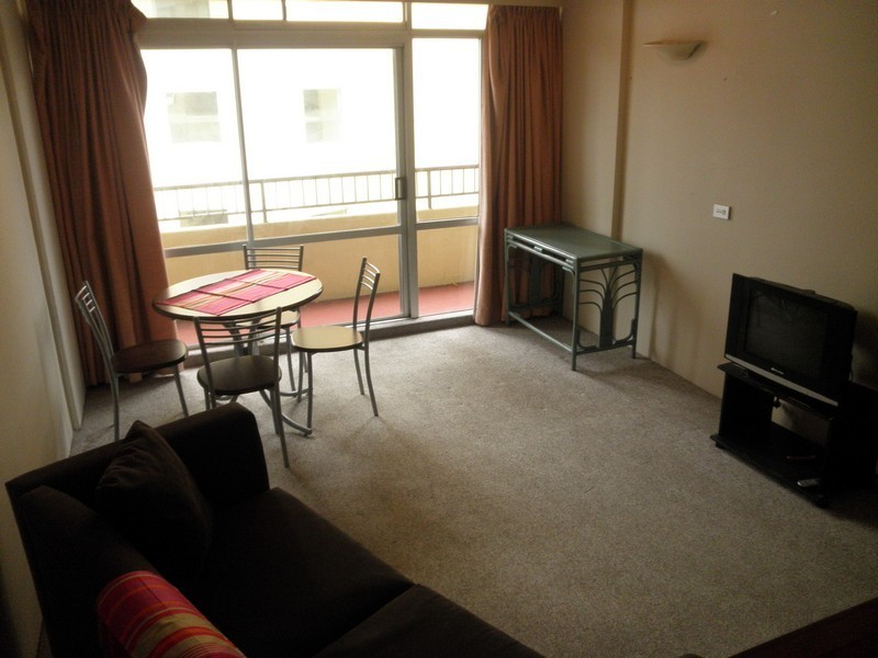 604 / 2 Barney Street, Southport QLD 4215