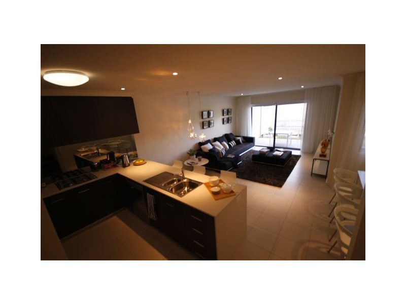 6/2 Inland Drive, Tugun QLD 4224