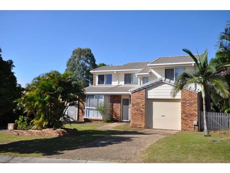 8 Serle St, Middle Park QLD 4074