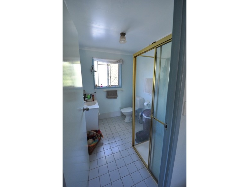 8 Serle St, Middle Park QLD 4074