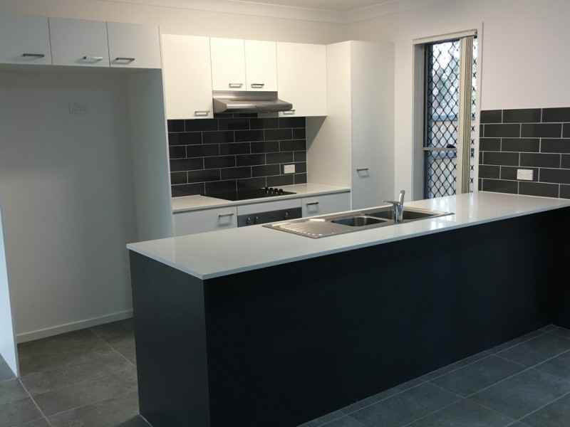 28/104A River Hills Road, Eagleby QLD 4207