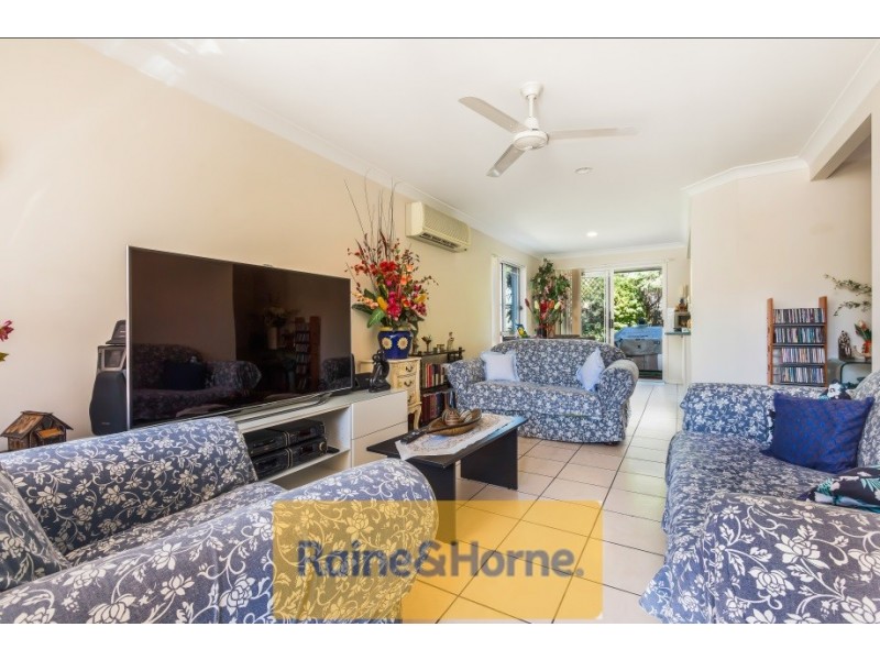 8 Alexandra Ave, Calamvale QLD 4116