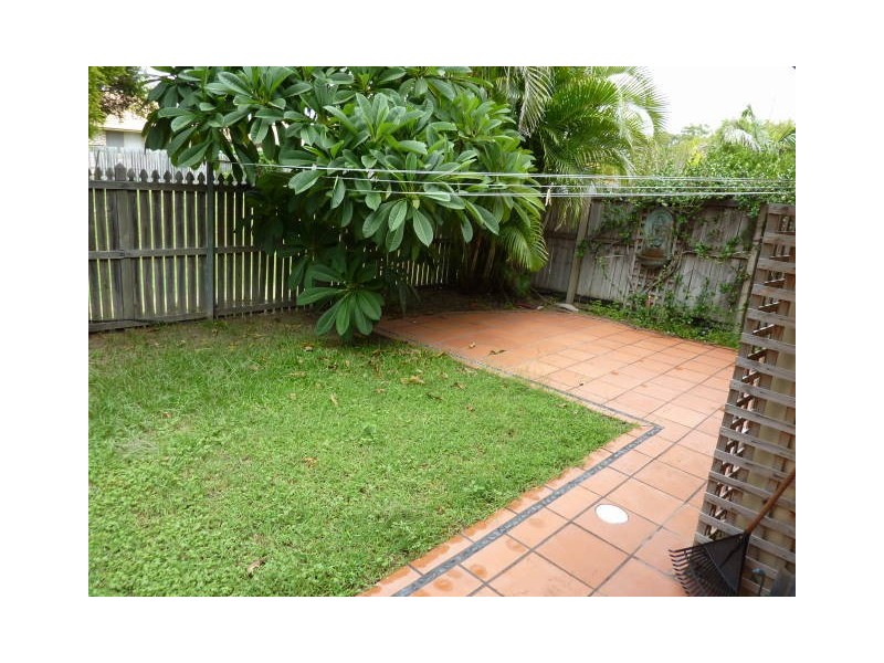 U 48 / 75  Brown Street, Labrador QLD 4215