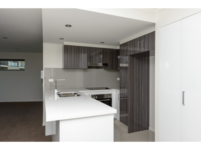 801/35 McDougall Street, Milton QLD 4064