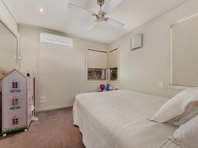 45 LANCASHIRE DRIVE, Mudgeeraba QLD 4213