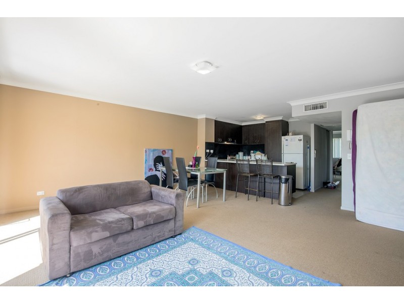 702/33 Clark street, Biggera Waters QLD 4216