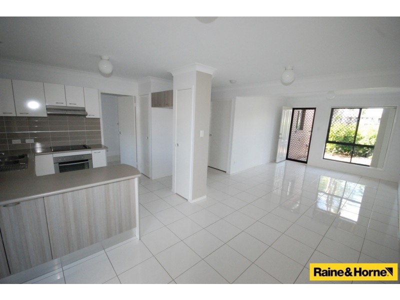 2/54 Outlook Place, Durack QLD 4077