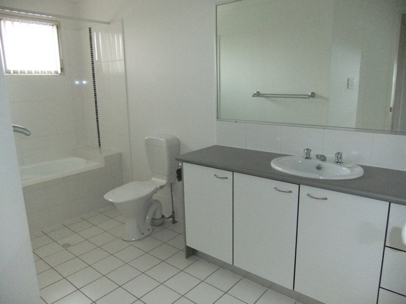 Unit 37/14 Fleet Street, Browns Plains QLD 4118