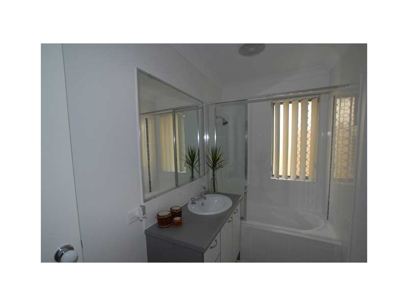 Unit 37/14 Fleet Street, Browns Plains QLD 4118