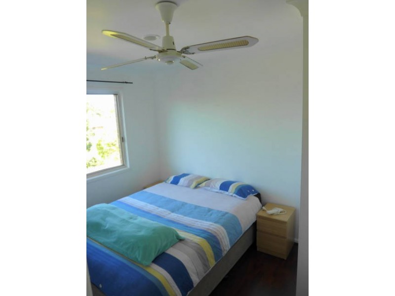 Labrador QLD 4215
