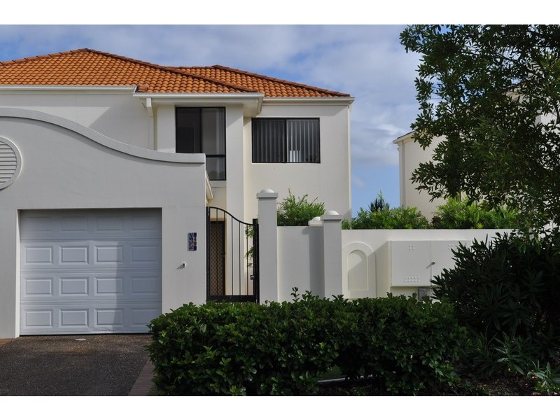 49/60 Caseys Rd, Hope Island QLD 4212