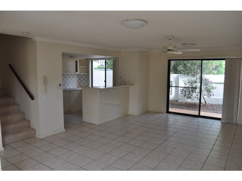 49/60 Caseys Rd, Hope Island QLD 4212