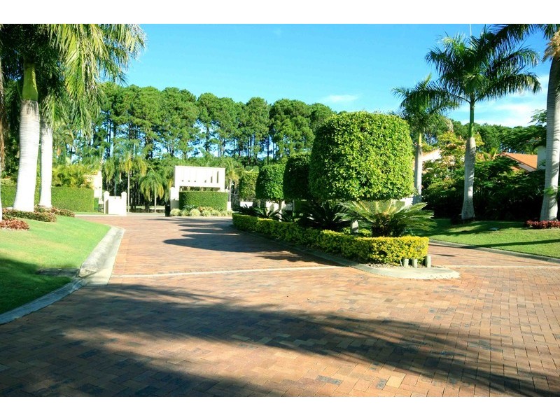 49/60 Caseys Rd, Hope Island QLD 4212