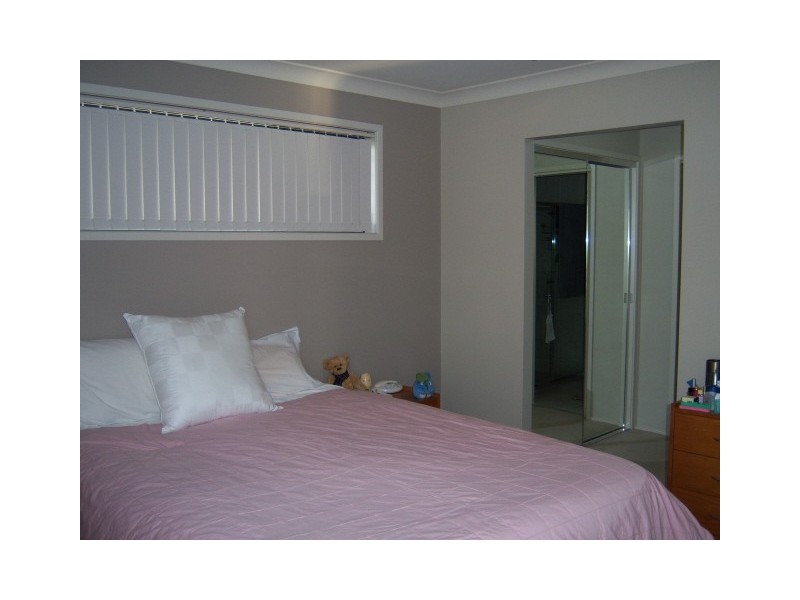 9 Goongarrie Crescent, Parkinson QLD 4115