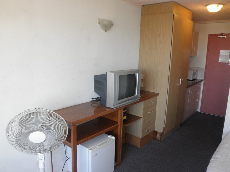 208 / 2 Barney Street, Southport QLD 4215