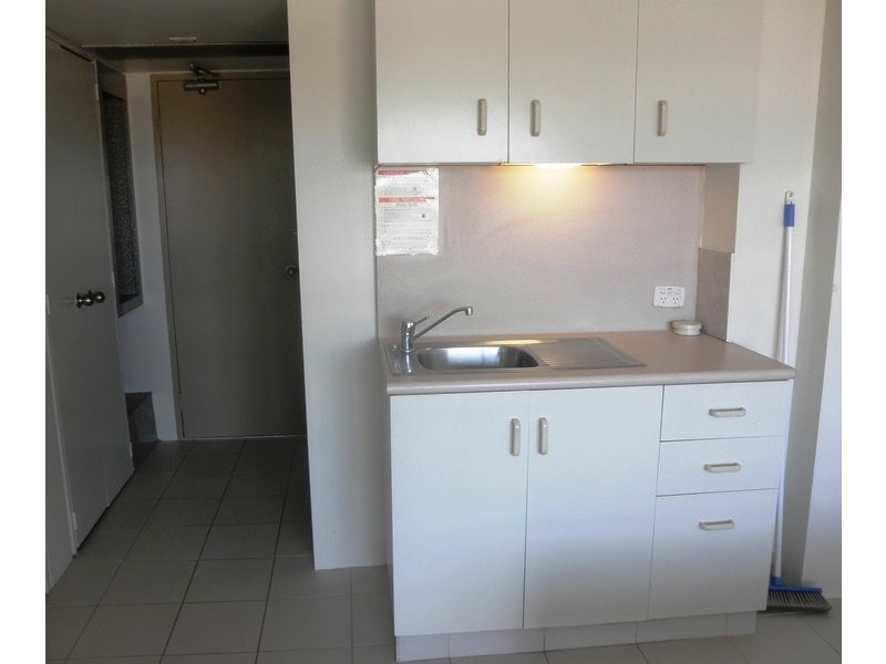 214 / 2 Barney Street, Southport QLD 4215