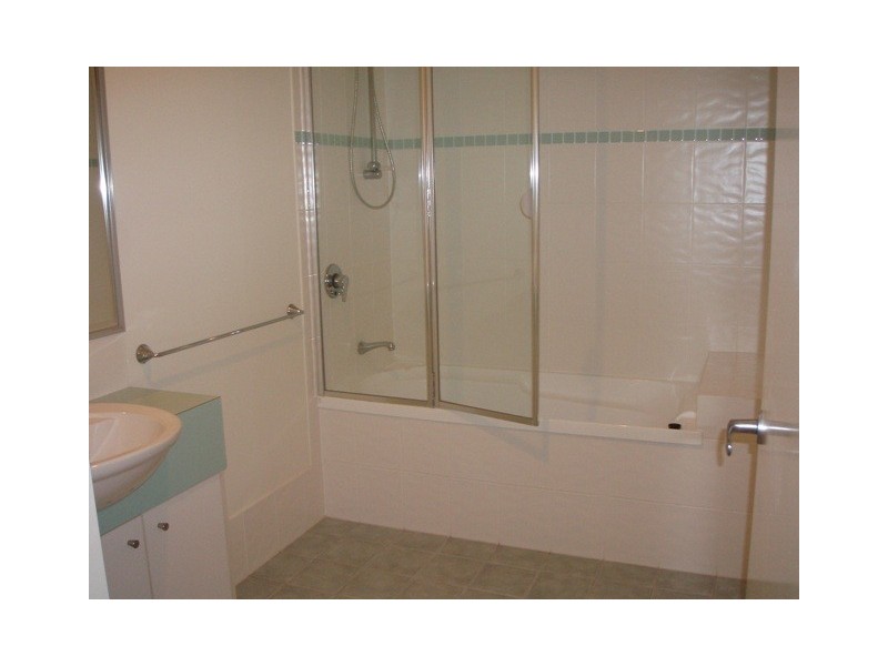 Unit 24 62 Franklin Drive, Mudgeeraba QLD 4213