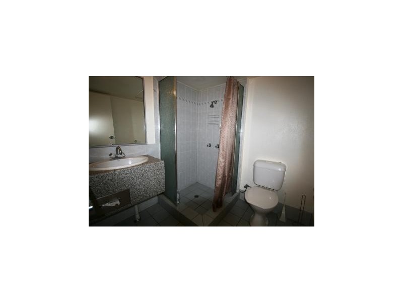 405 / 2  Barney Street, Southport QLD 4215