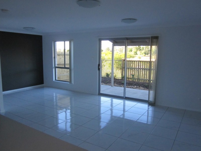 215/1 Bass Court, North Lakes QLD 4509
