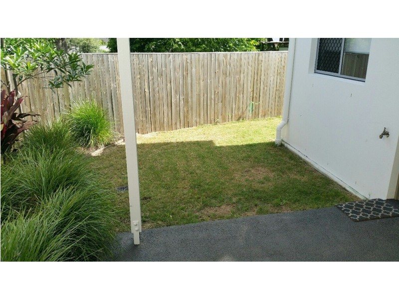 18/111 Leitchs Rd, Albany Creek QLD 4035