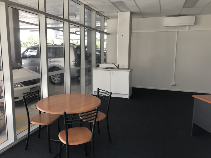 5 McLennan Court, North Lakes QLD 4509