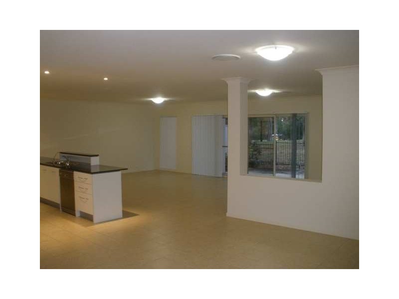 Mount Ommaney QLD 4074