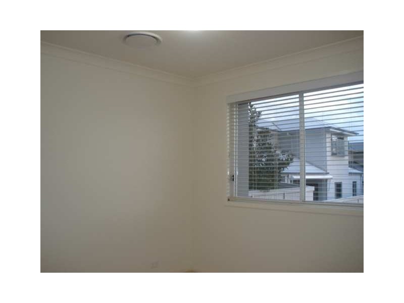 Mount Ommaney QLD 4074