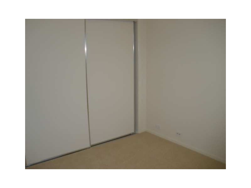 Mount Ommaney QLD 4074