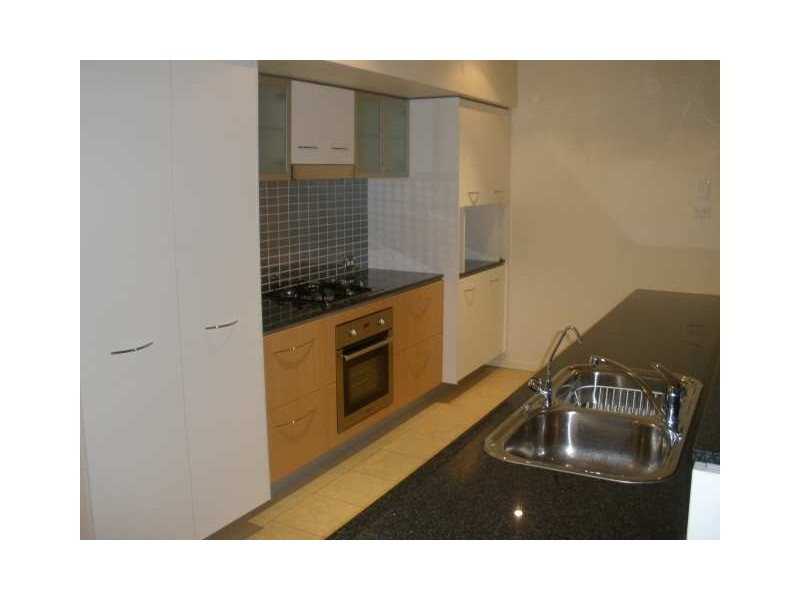 Mount Ommaney QLD 4074