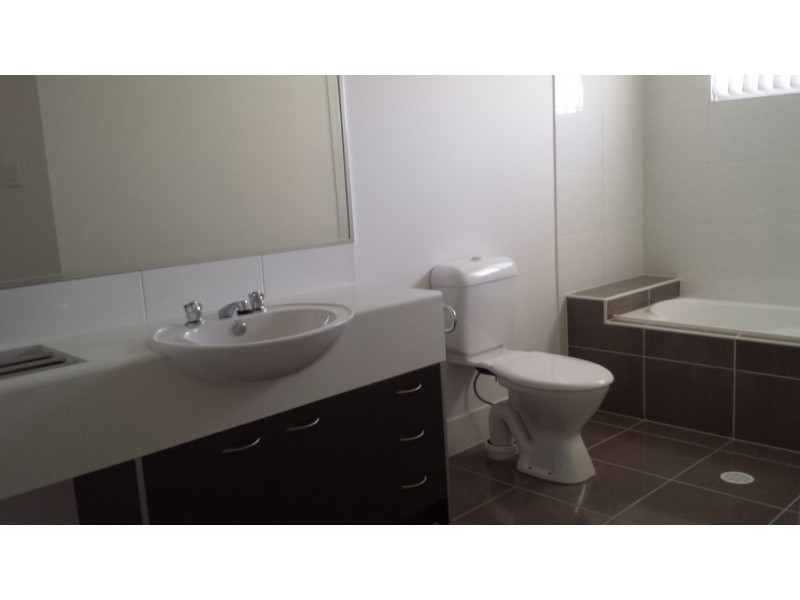 1/75 Outlook Place, Durack QLD 4077