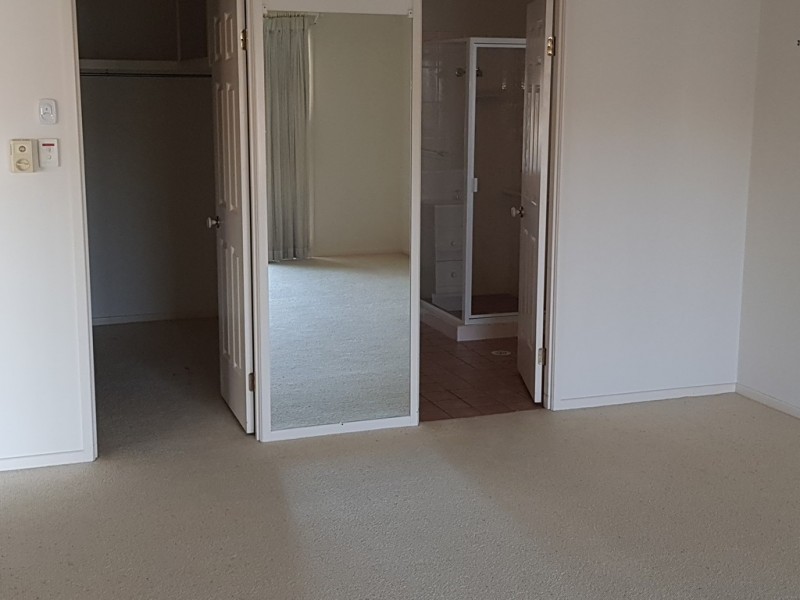 5 Esperance Court, Cleveland QLD 4163