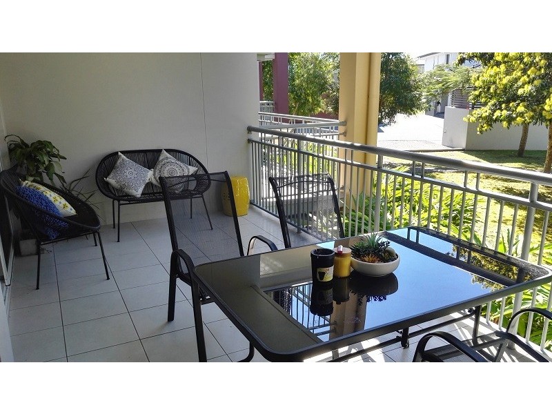 1004/33 Clart street, Biggera Waters QLD 4216