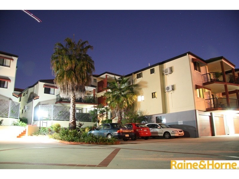 10/15 Dansie Street, Greenslopes QLD 4120