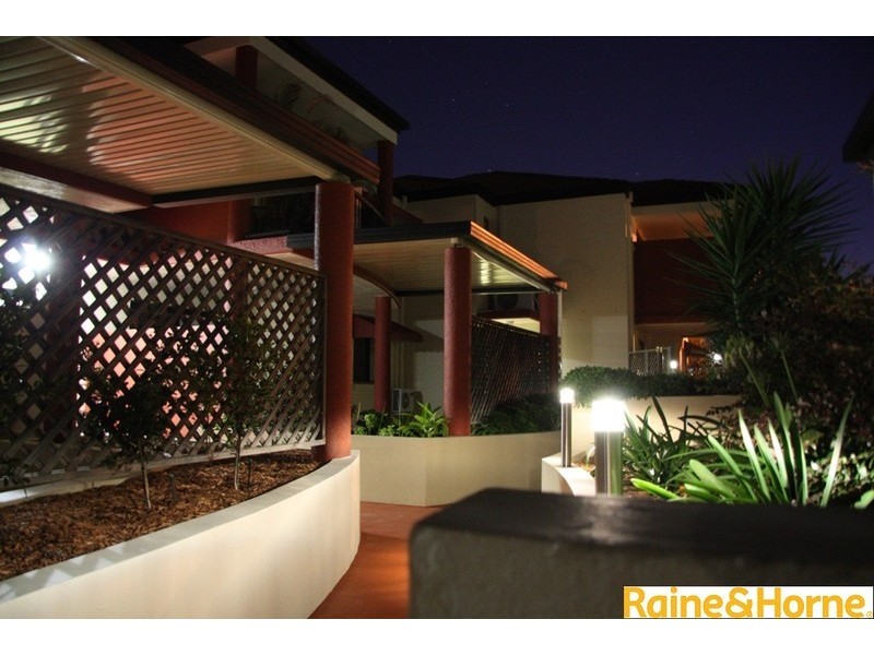 10/15 Dansie Street, Greenslopes QLD 4120