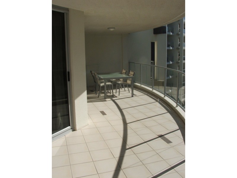 244/21-31 Cypress Ave, Surfers Paradise QLD 4217