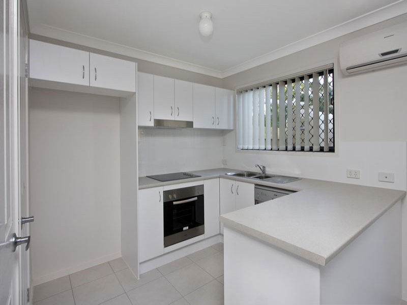 26/7 Roxwell Street, Forest Lake QLD 4078