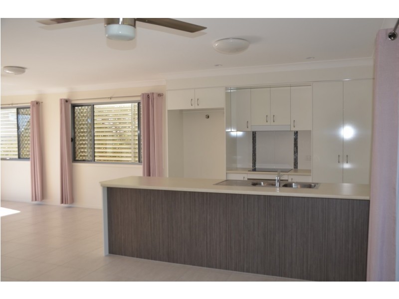 18 Sunland St, Beenleigh QLD 4207