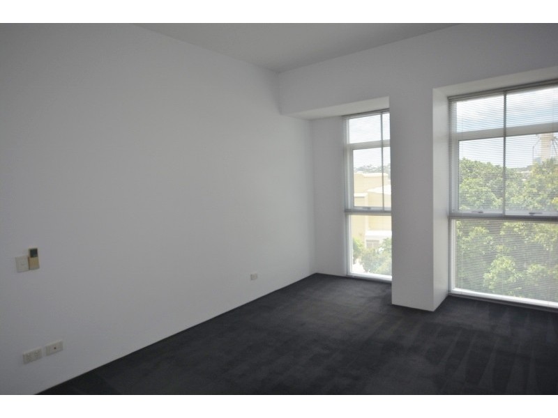 38 D16 Skyring Terrace, Teneriffe QLD 4005