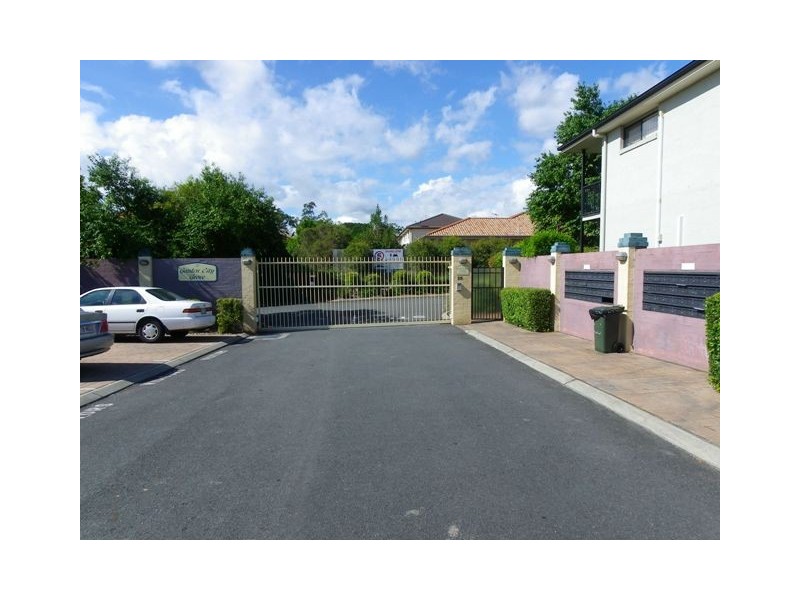 25 Buckingham Place, Eight Mile Plains QLD 4113