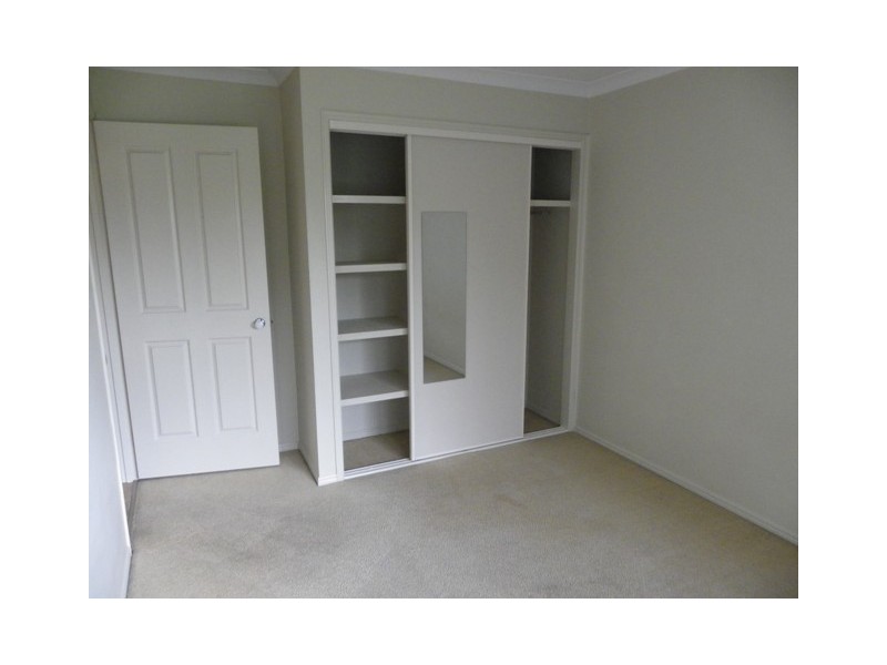 25 Buckingham Place, Eight Mile Plains QLD 4113