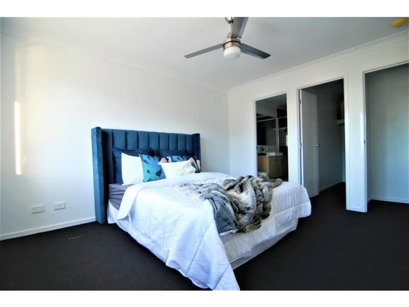 Unit 18/36 Stay Place, Carseldine QLD 4034