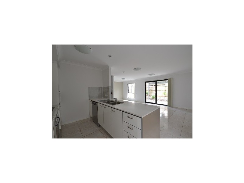 37/9 Milan Street, Forest Lake QLD 4078