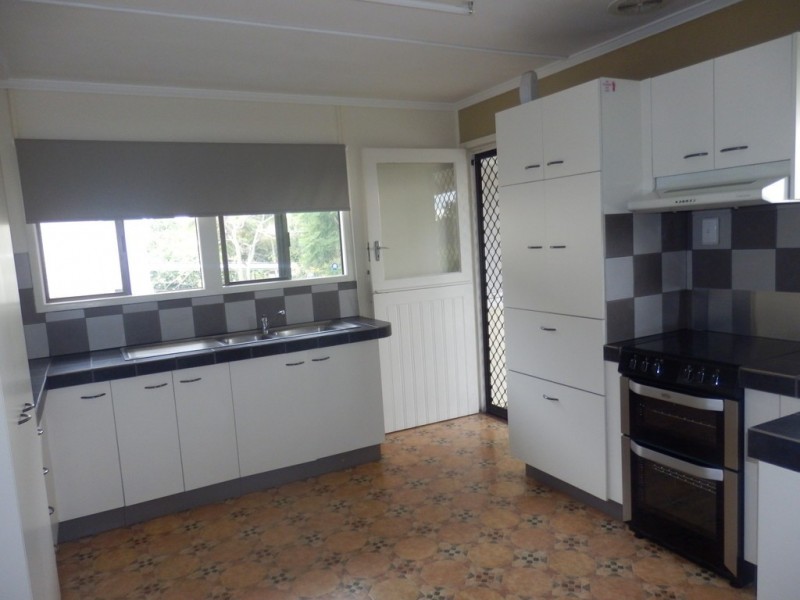 38 Hannam St, Wynnum QLD 4178