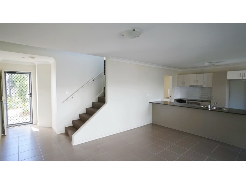 48 2 Diamantina street, Calamvale QLD 4116