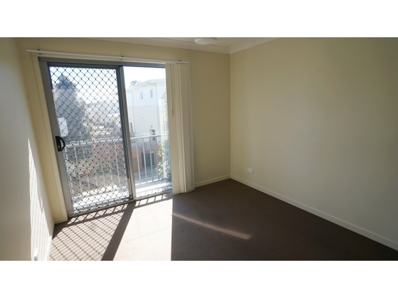 48 2 Diamantina street, Calamvale QLD 4116